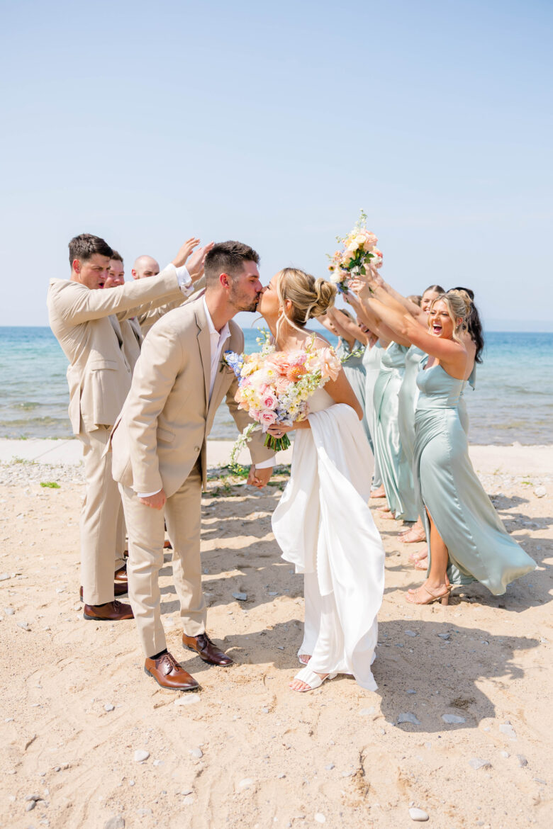 beach front michigan wedding