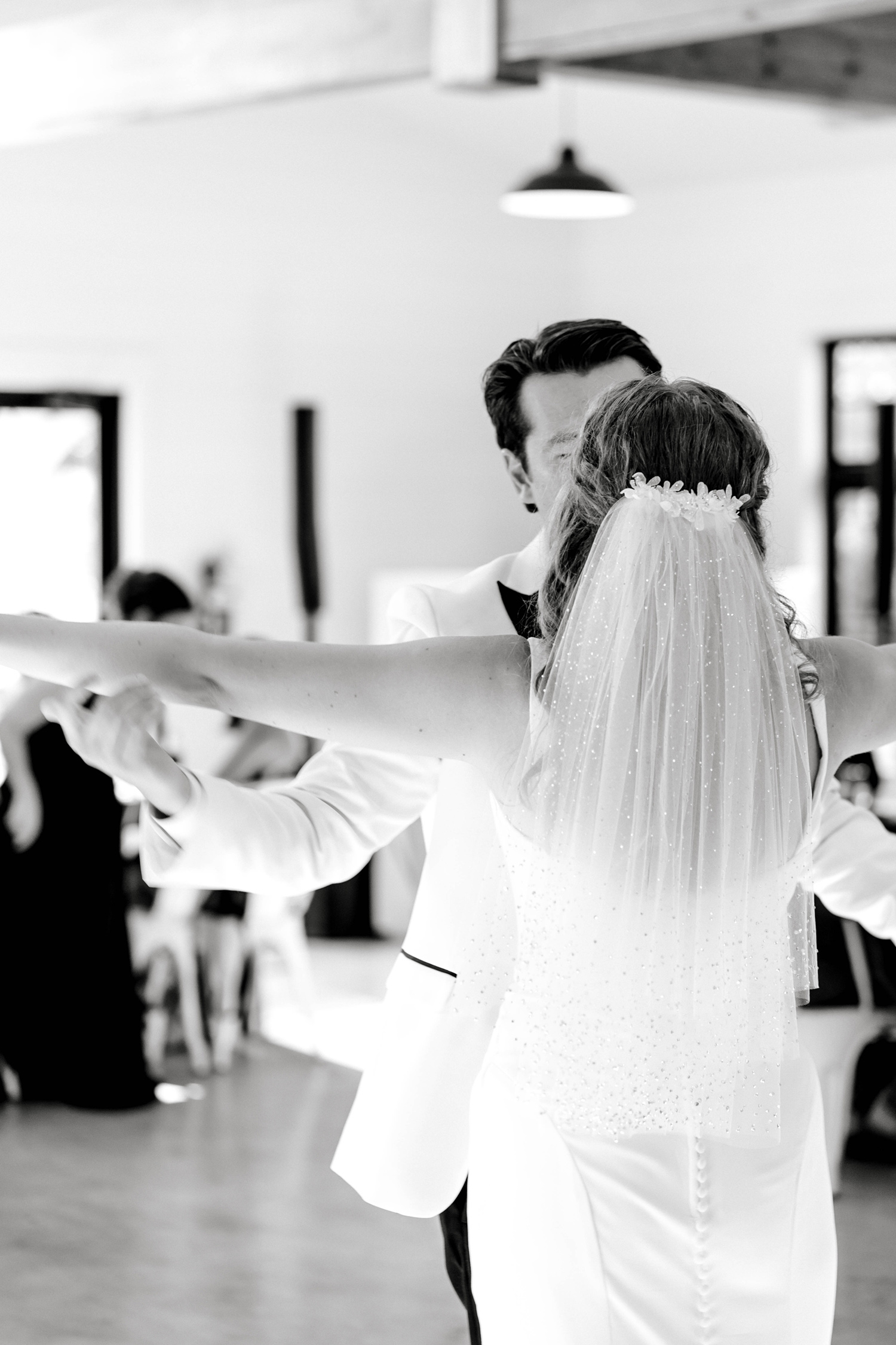 Figgs The Wilds Colorful Wedding