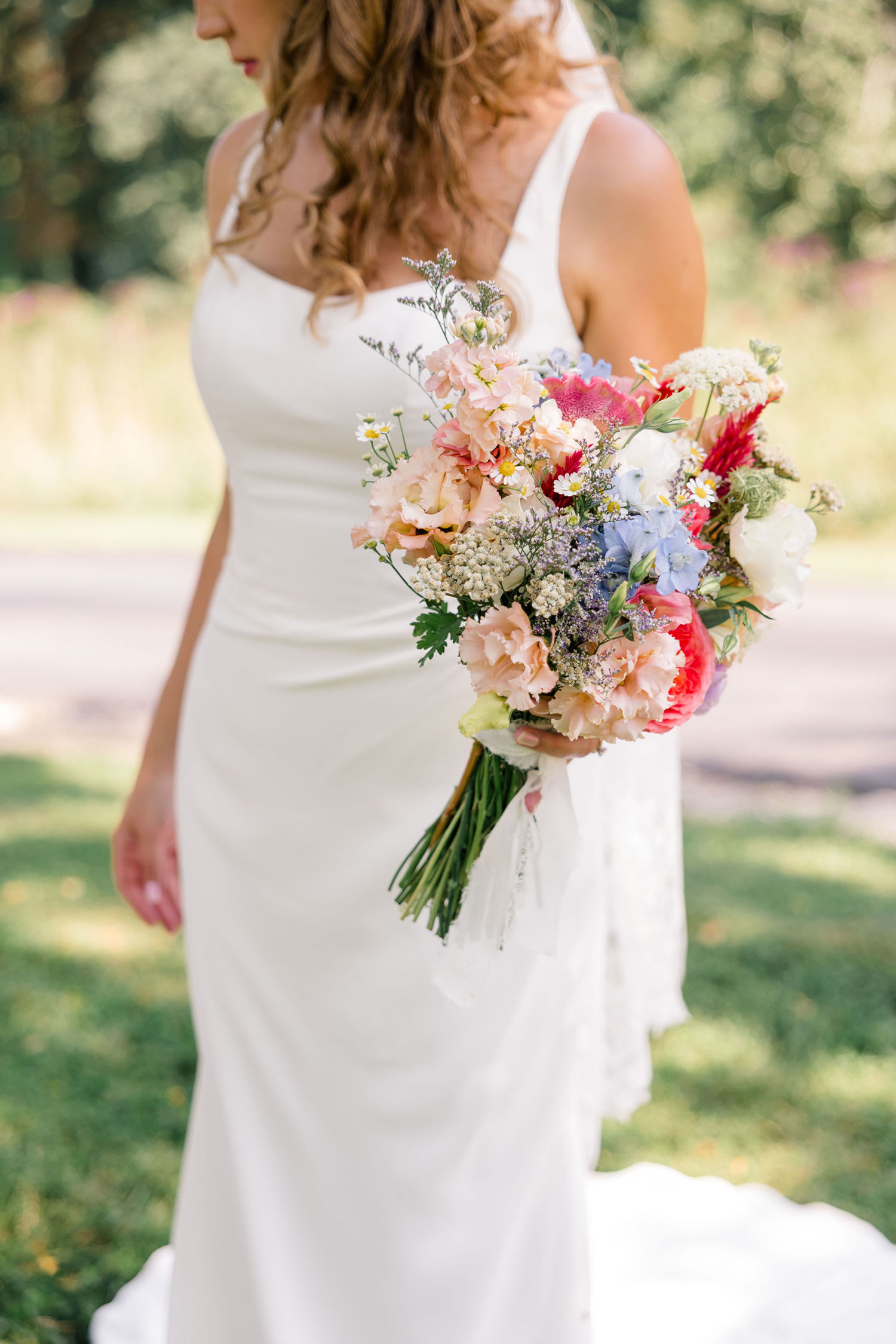 Figgs The Wilds Colorful Wedding