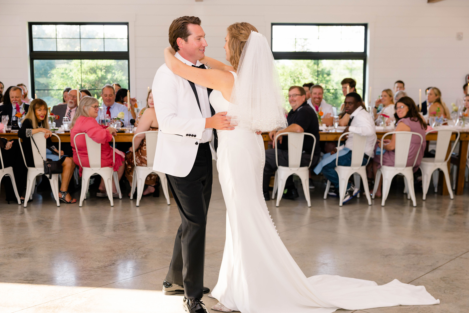 Figgs The Wilds Colorful Wedding