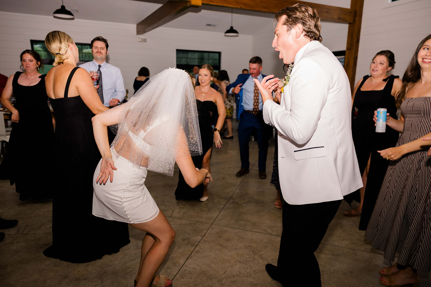 Figgs The Wilds Colorful Wedding