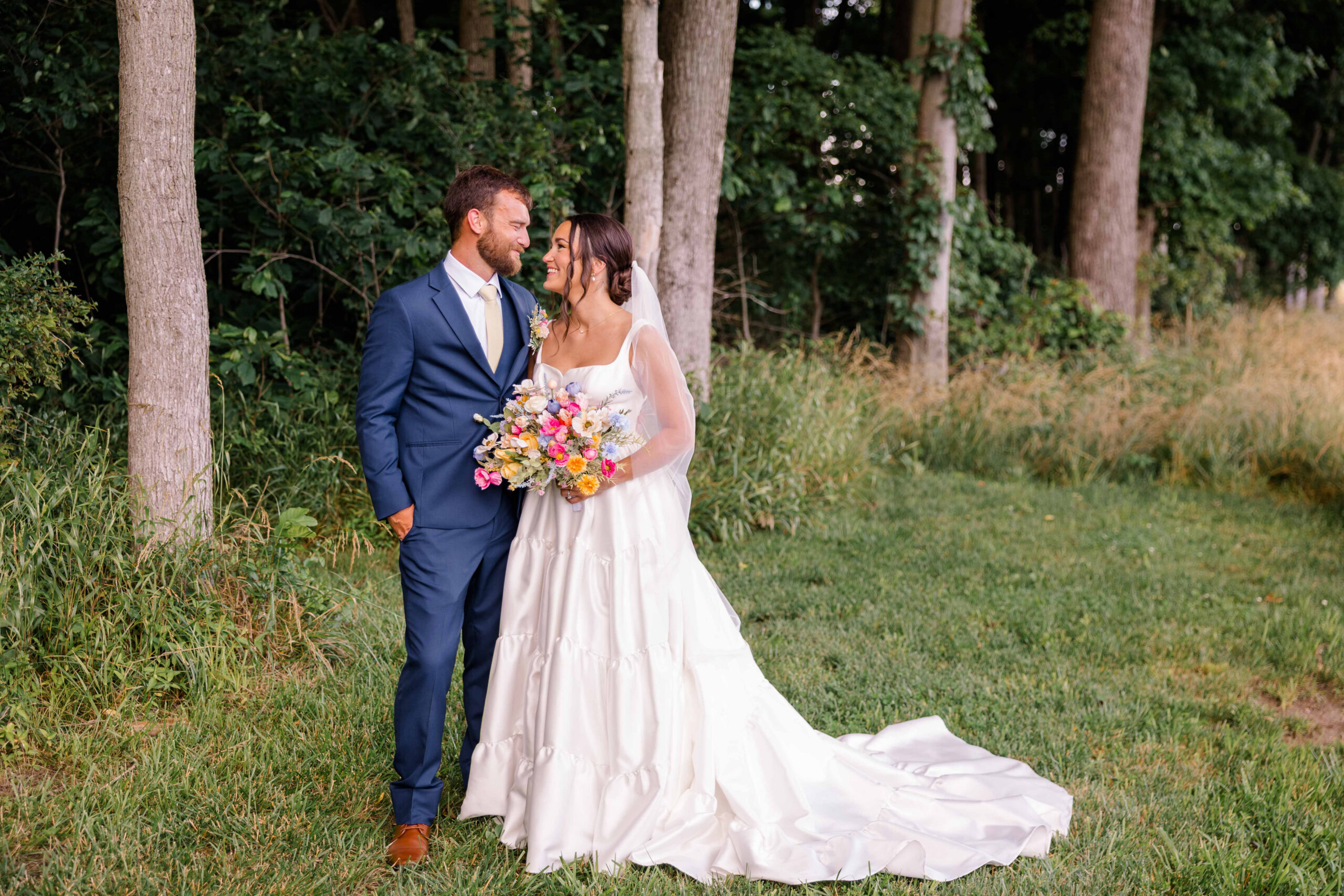 shinnyville hill summer wedding