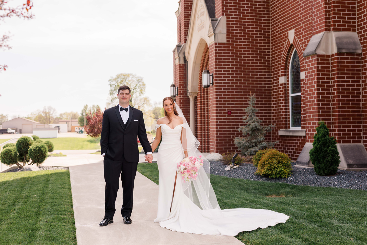 thyen clark cultural center lindsey roc wedding