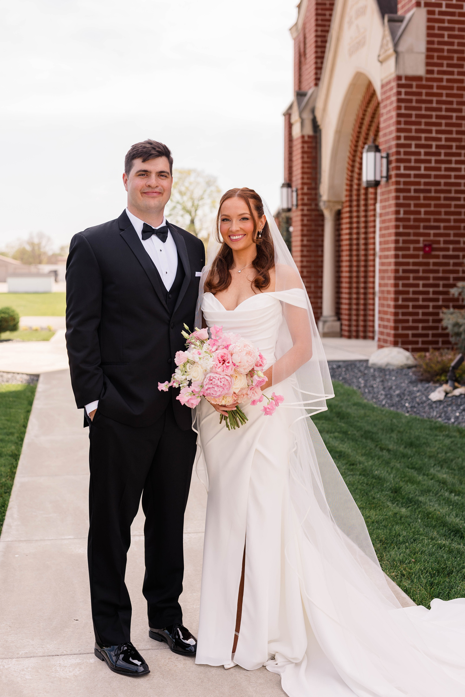 thyen clark cultural center lindsey roc wedding
