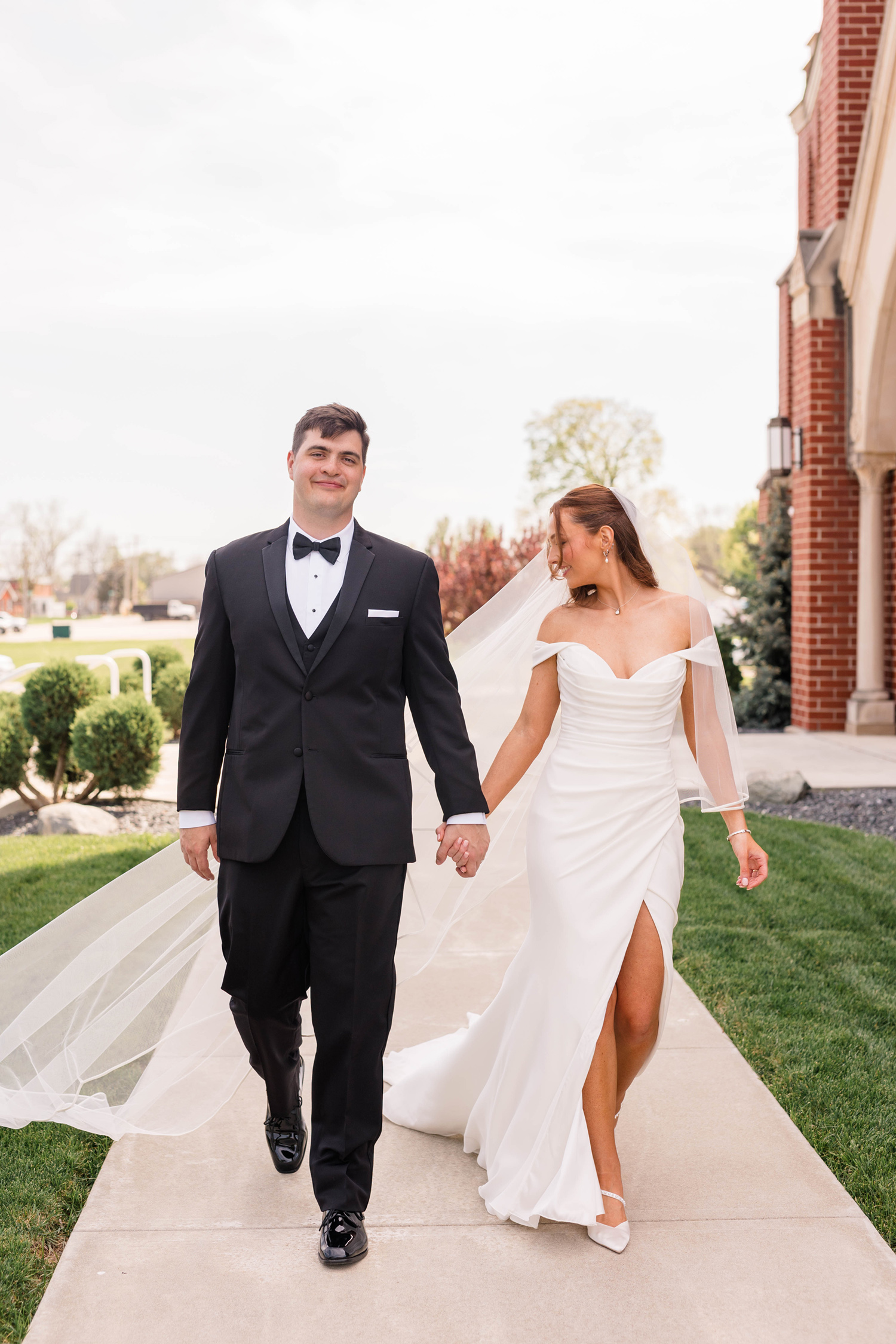 thyen clark cultural center lindsey roc wedding