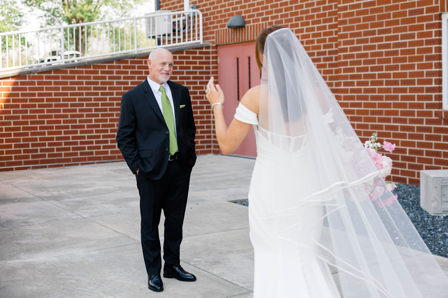 thyen clark cultural center lindsey roc wedding