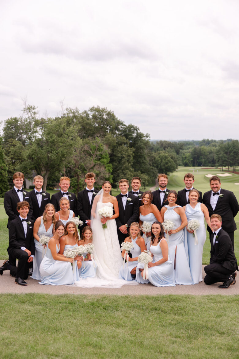The Kilians Evansville Country Club Wedding