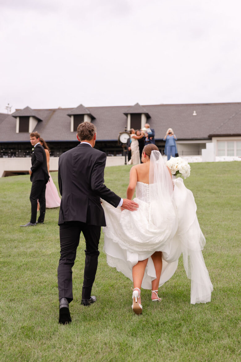 The Kilians Evansville Country Club Wedding