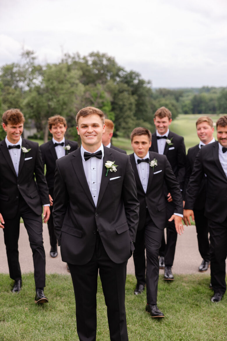 The Kilians Evansville Country Club Wedding