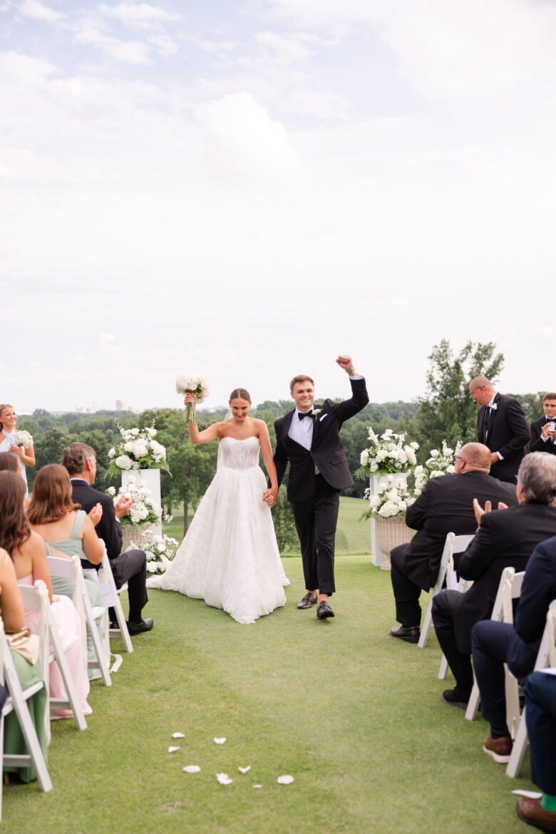 The Kilians Evansville Country Club Wedding