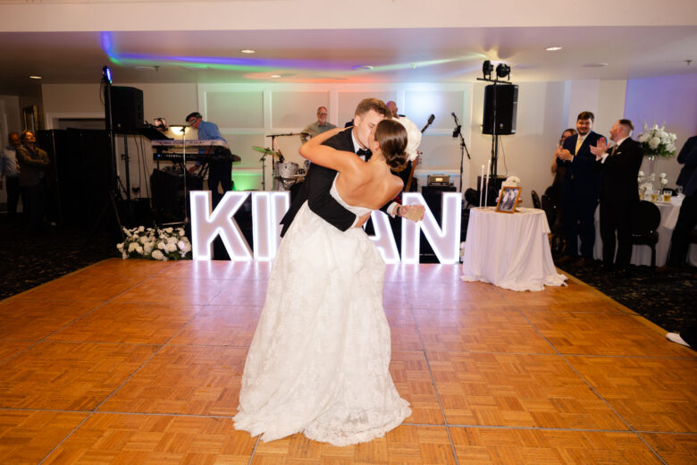 The Kilians Evansville Country Club Wedding