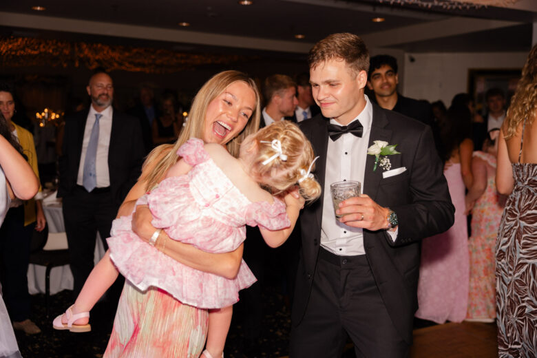 The Kilians Evansville Country Club Wedding