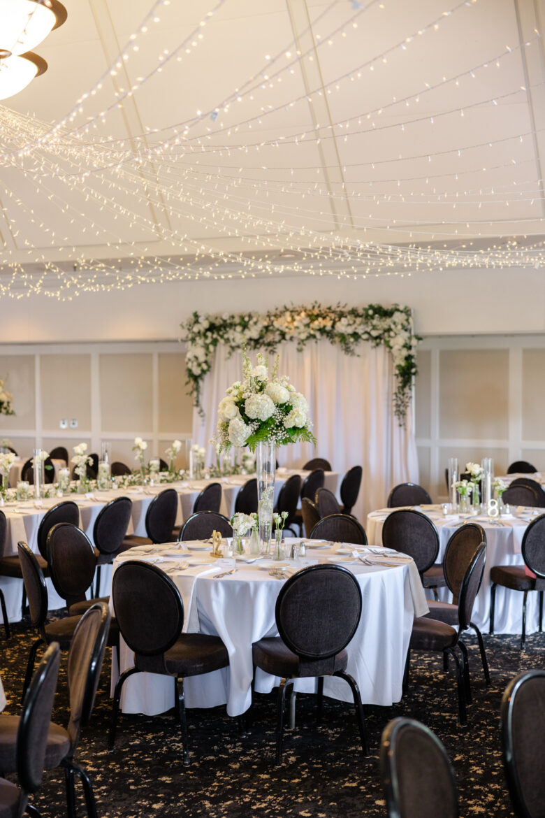 The Kilians Evansville Country Club Wedding