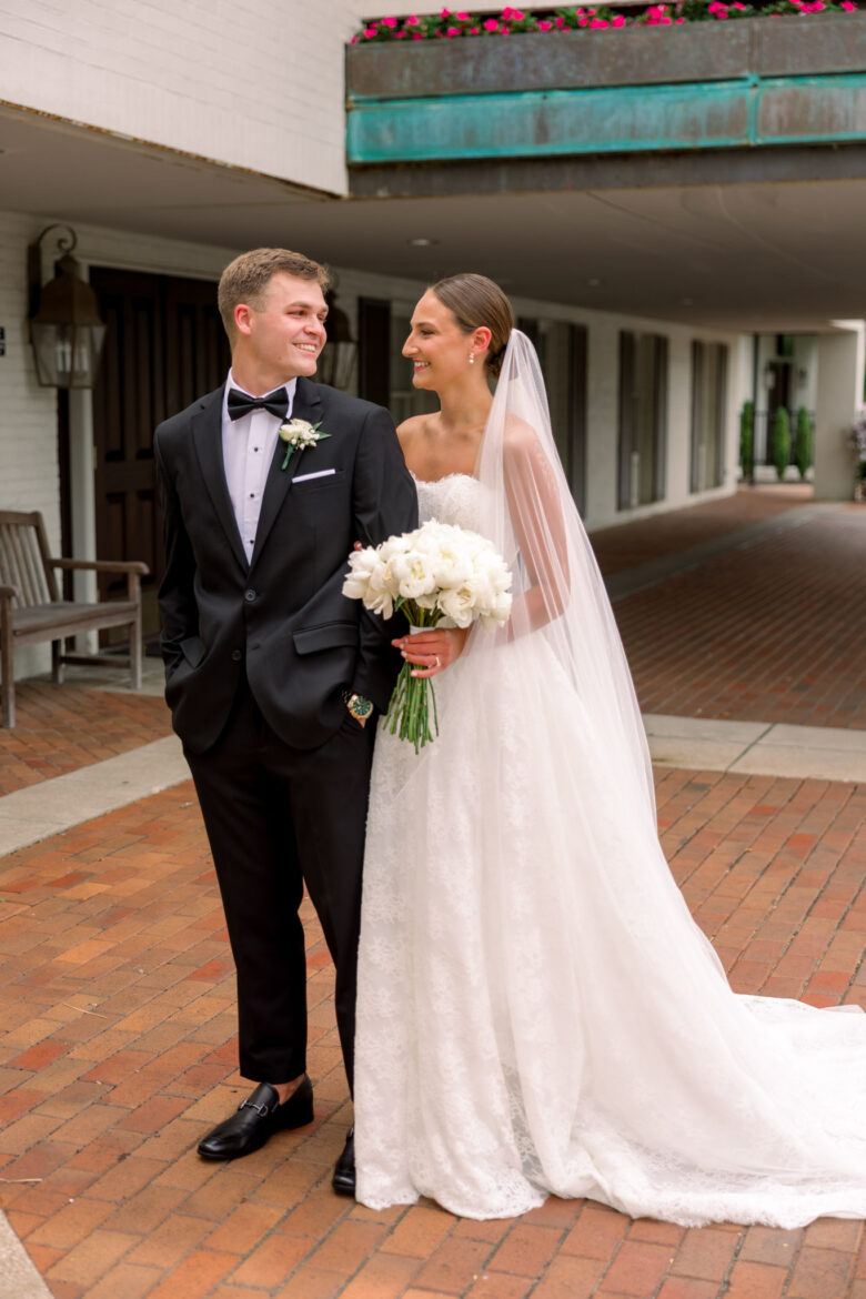 The Kilians Evansville Country Club Wedding