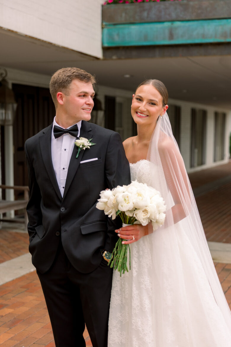 The Kilians Evansville Country Club Wedding