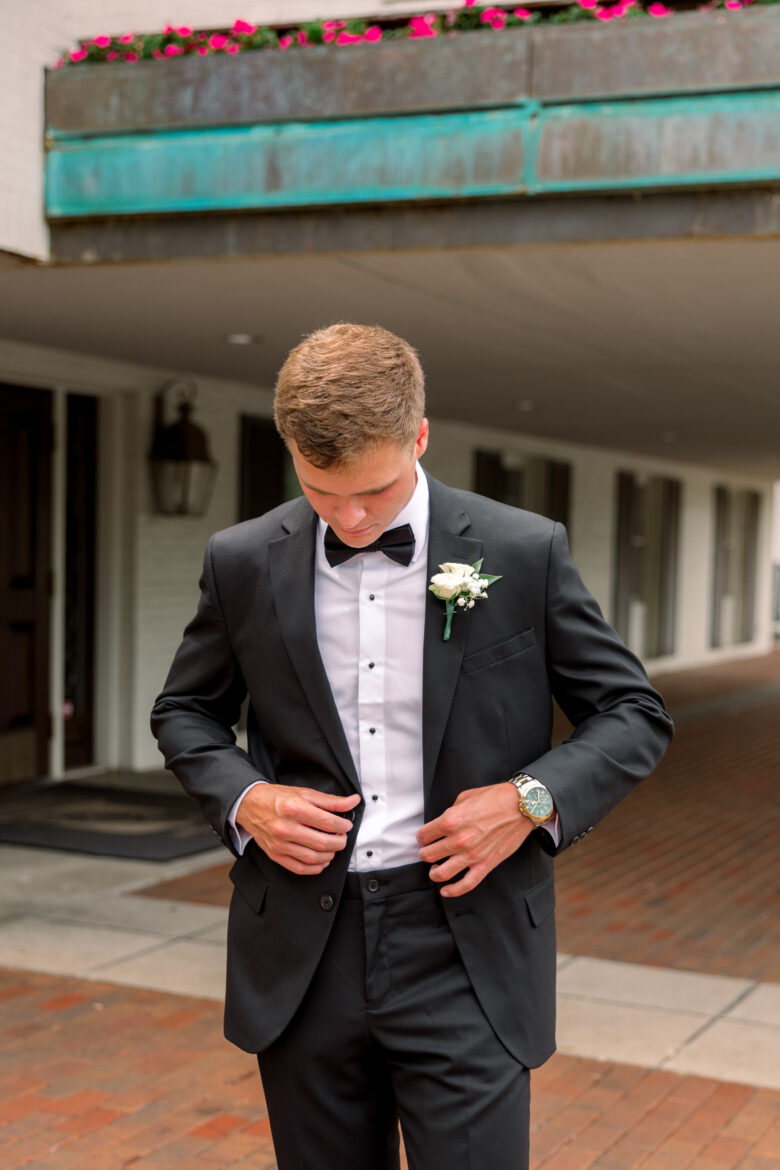 The Kilians Evansville Country Club Wedding